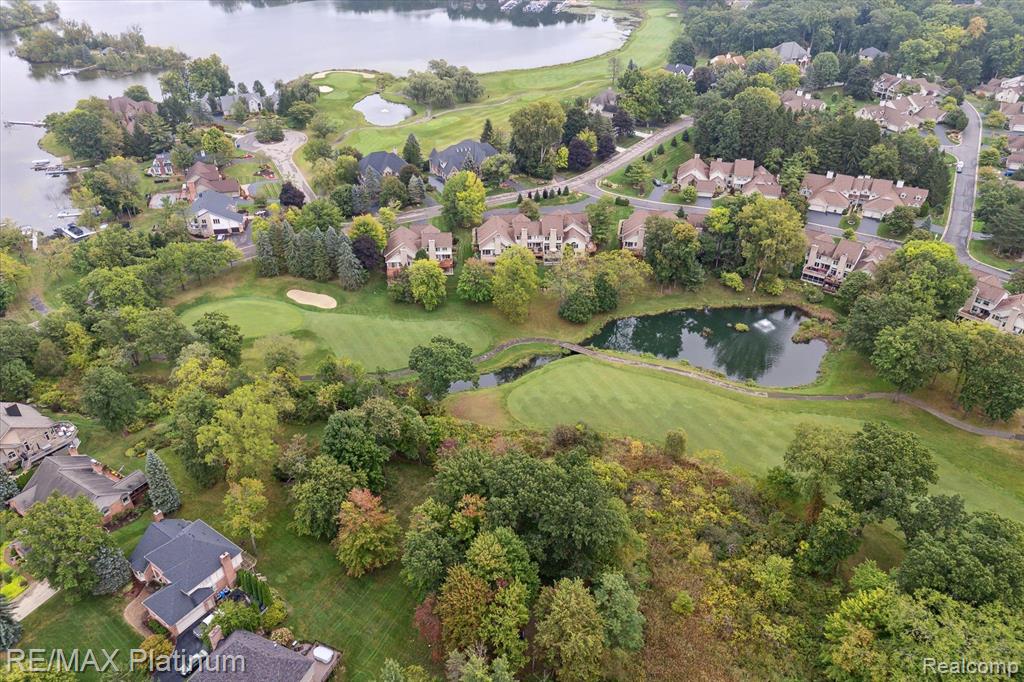 4355 Oak Pointe Drive, Brighton, MI 48116 — Photo 40