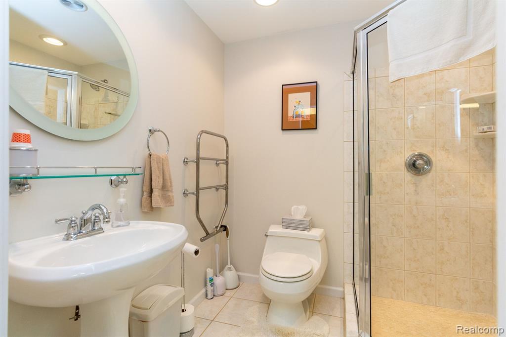 47322 SUNNYBROOK Lane, Novi, MI — Photo 34