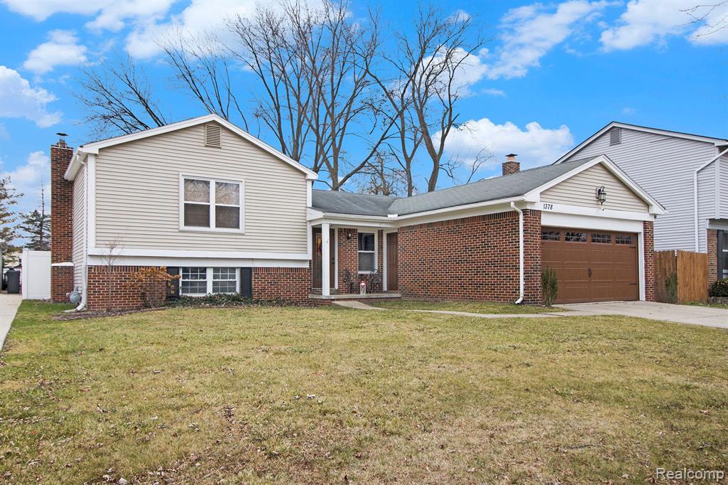 1378 Hampshire Drive, Canton, MI 48188 — Photo 2