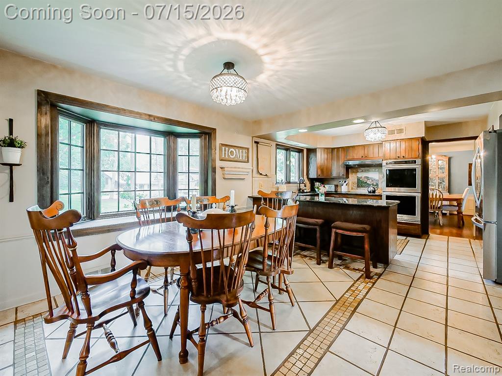 6730 Meadowlake Road, Bloomfield Hills, MI 48301 — Photo 8