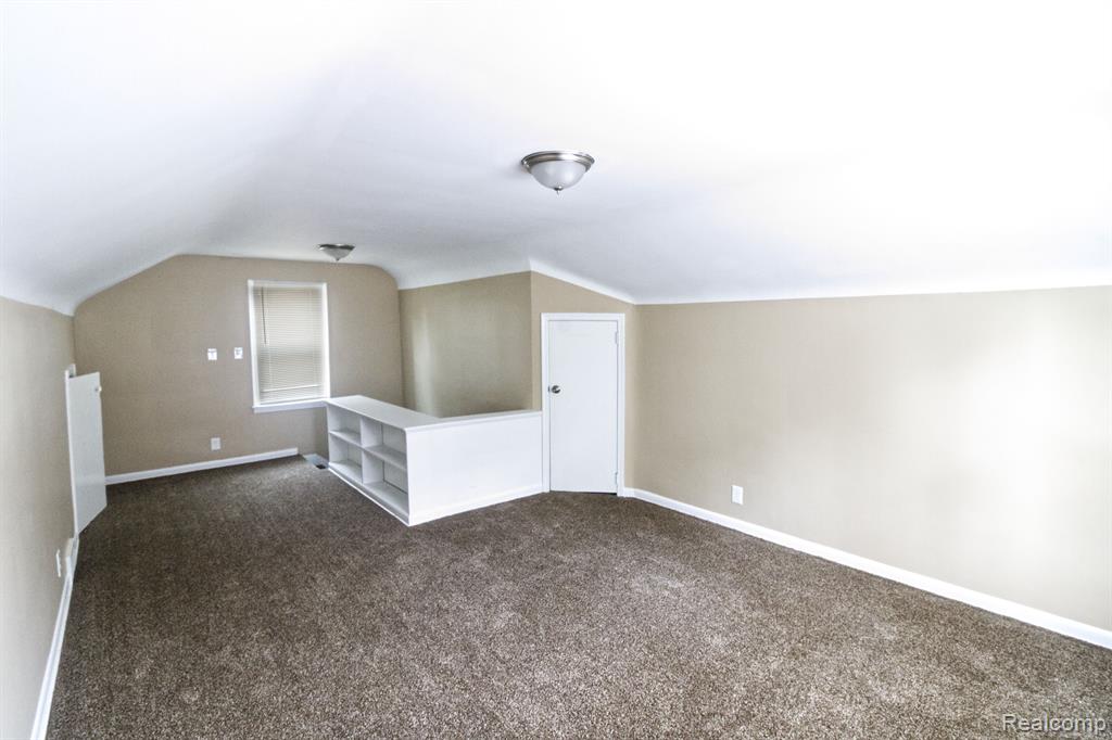 8095 NORTHLAWN Street, Detroit, MI 48204 — Photo 10