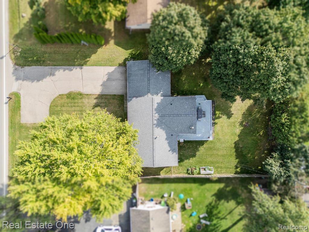 861 Seymour Lake Road, Oxford, MI 48371 — Photo 39