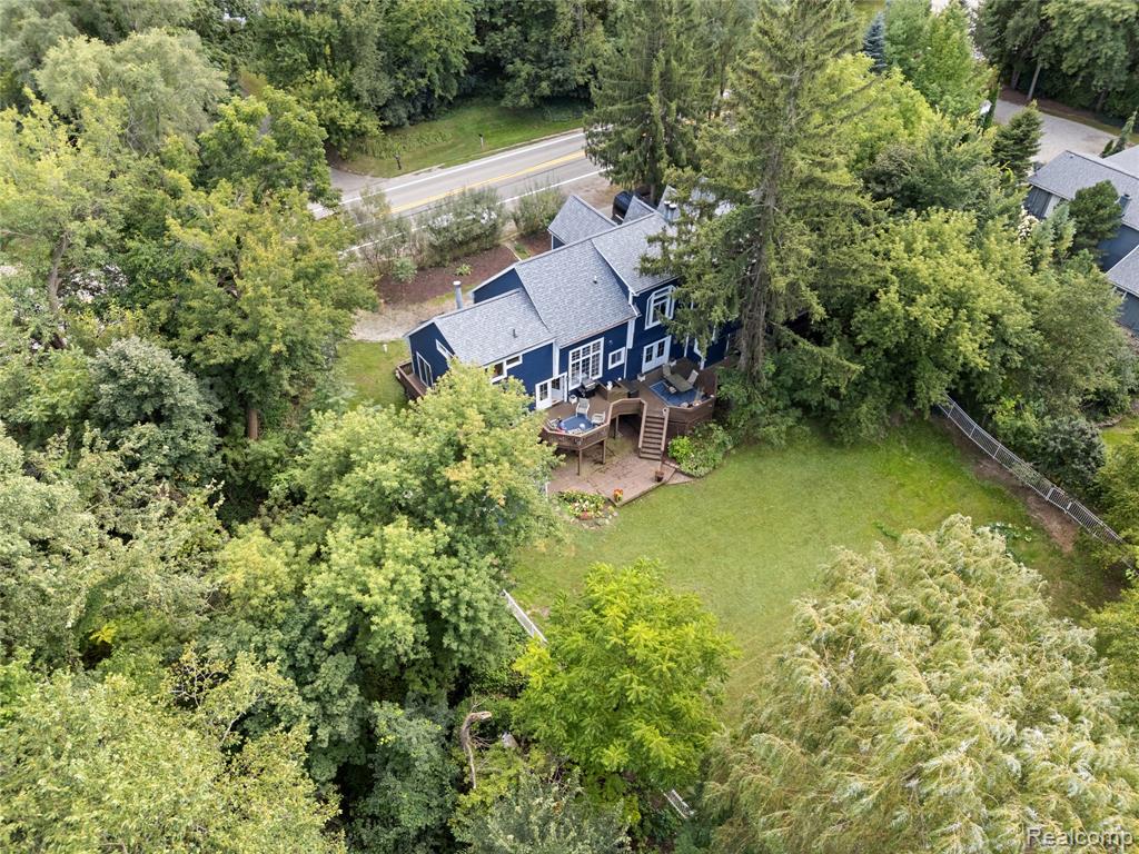 46150 7 Mile Road, Northville, MI 48167 — Photo 48