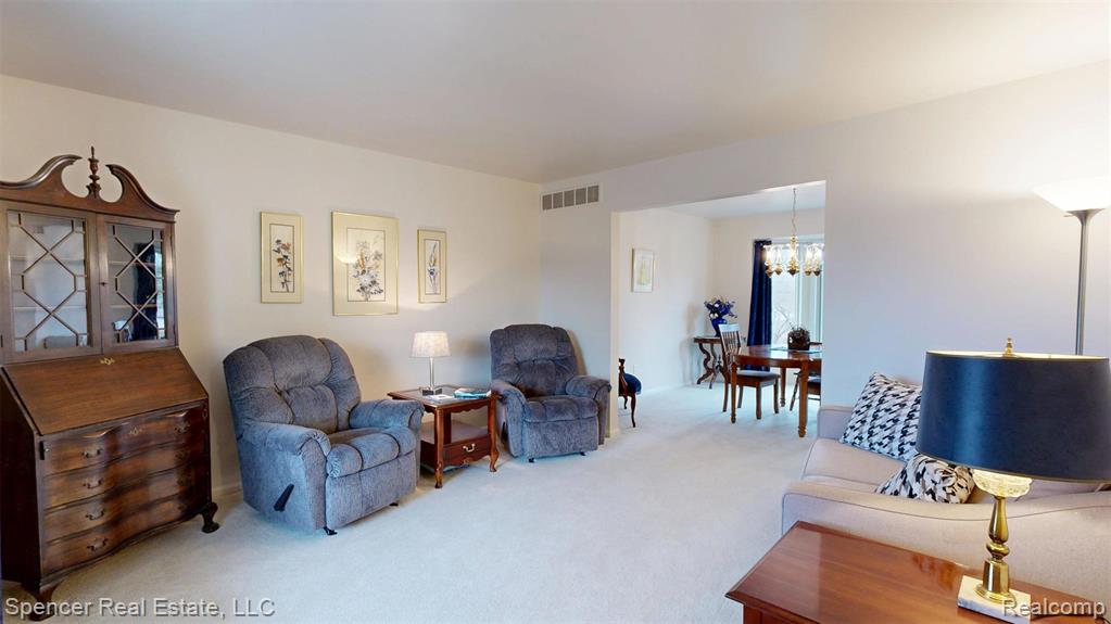 6350 Waldon Woods Drive, Clarkston, MI — Photo 37