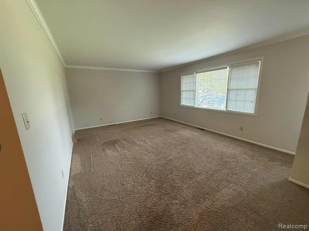 957 Linda Street, Bad Axe, MI 48413 — Photo 10