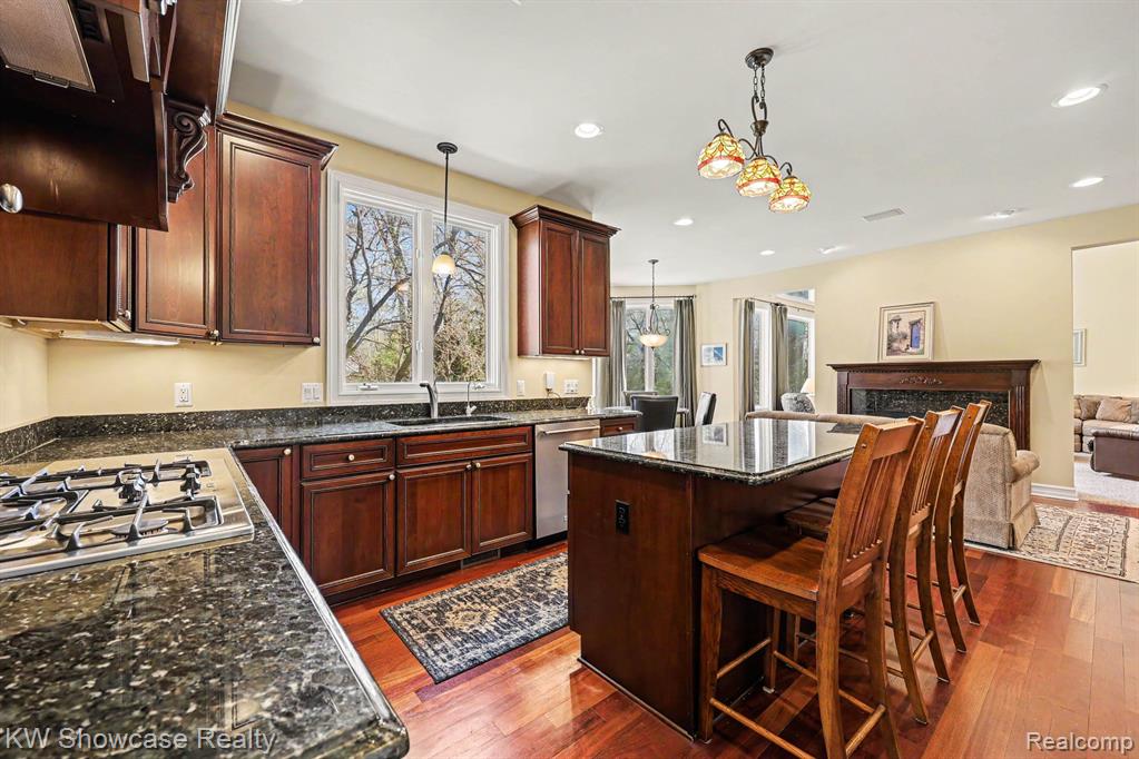 47955 Andover Drive, Novi, MI — Photo 16
