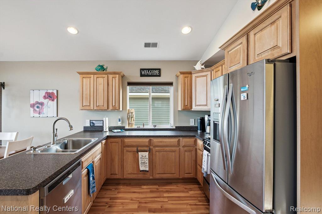 4807 DOWNING Drive, Pinckney, MI 48169 — Photo 20