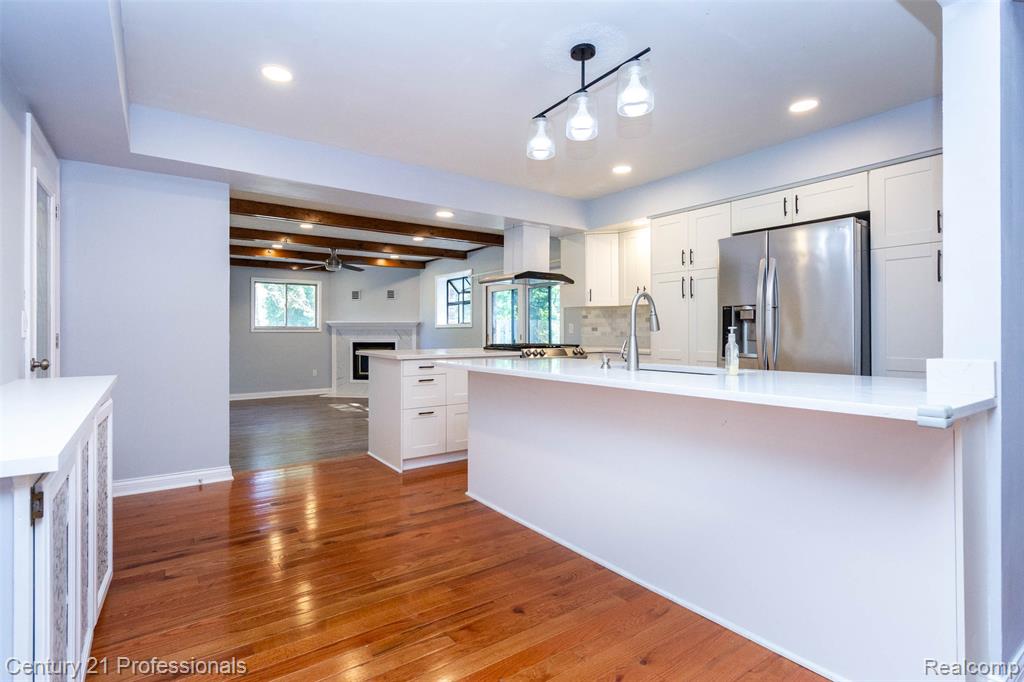5190 Babbit Drive, Troy, MI 48085 — Photo 8