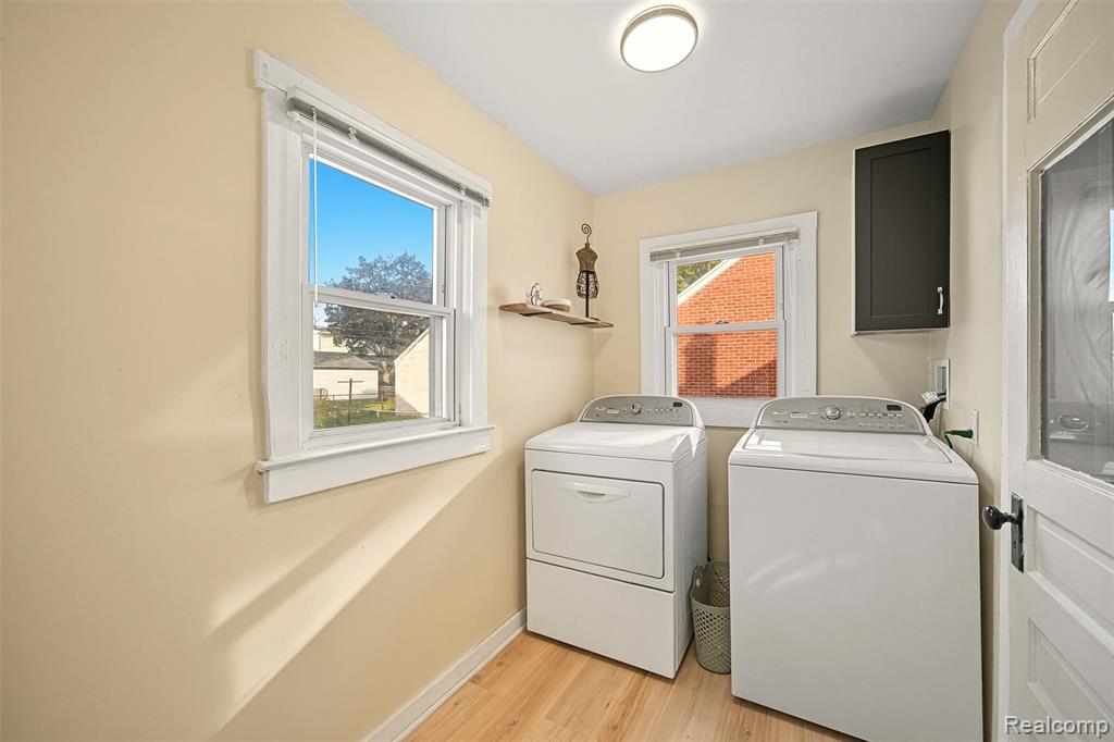 7335 Gronow, Center Line, MI 48015 — Photo 17