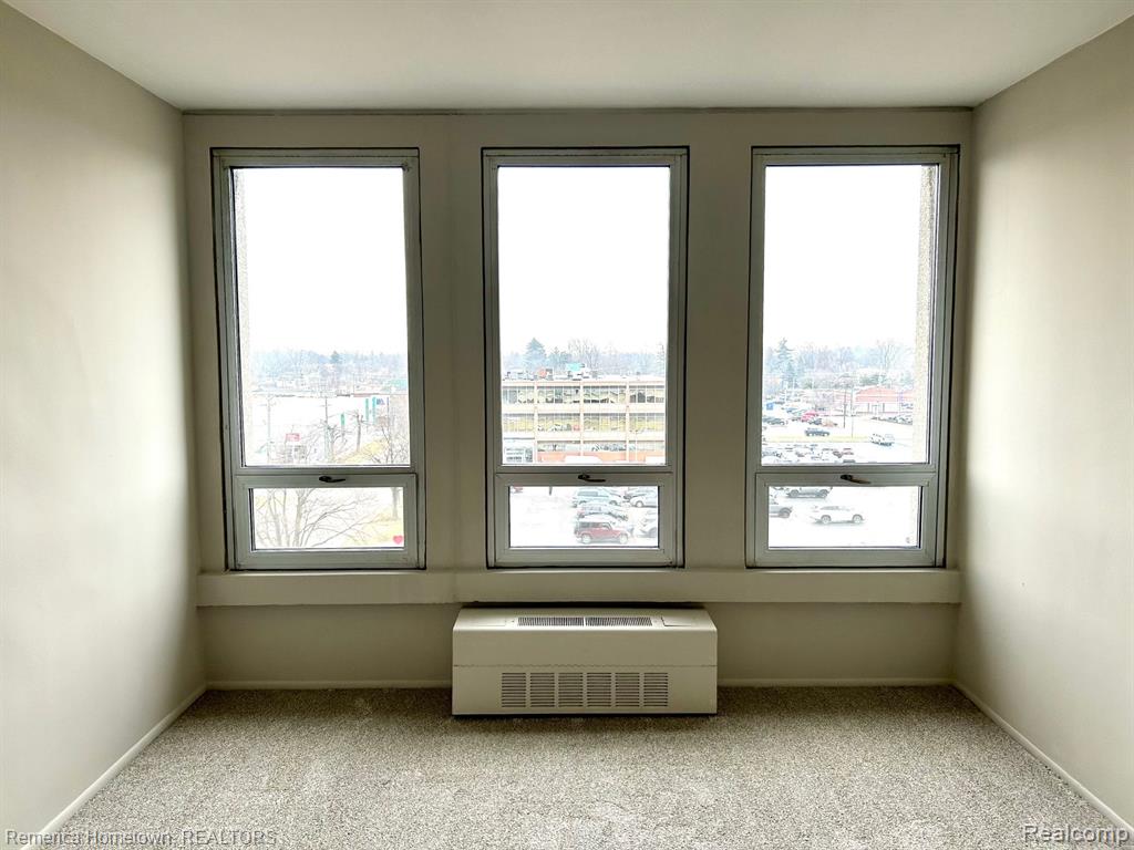 22700 GARRISON Street, 507, Dearborn, MI 48124 — Photo 16