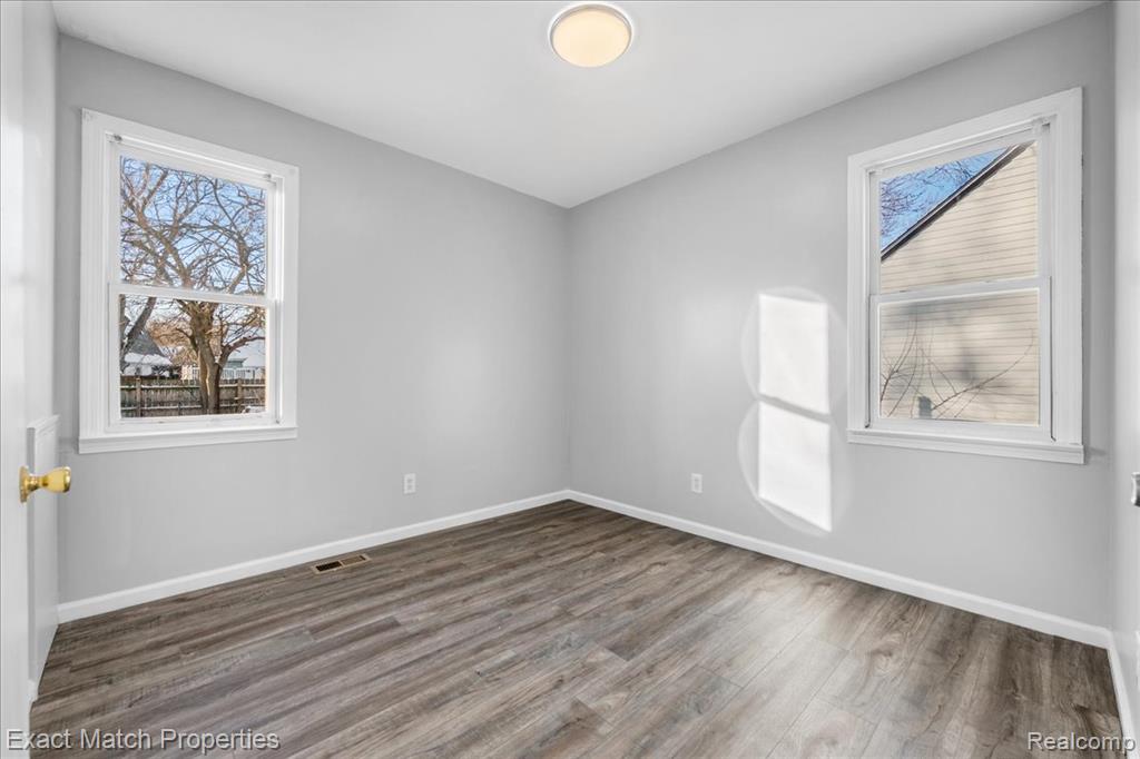 638 Raskob Street, Pontiac, MI 48340 — Photo 11