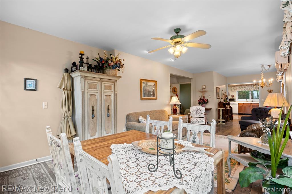 4044 Fieldview Avenue, West Bloomfield, MI 48324 — Photo 26