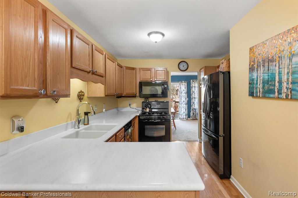 42046 SARATOGA Circle, Canton, MI 48187 — Photo 14
