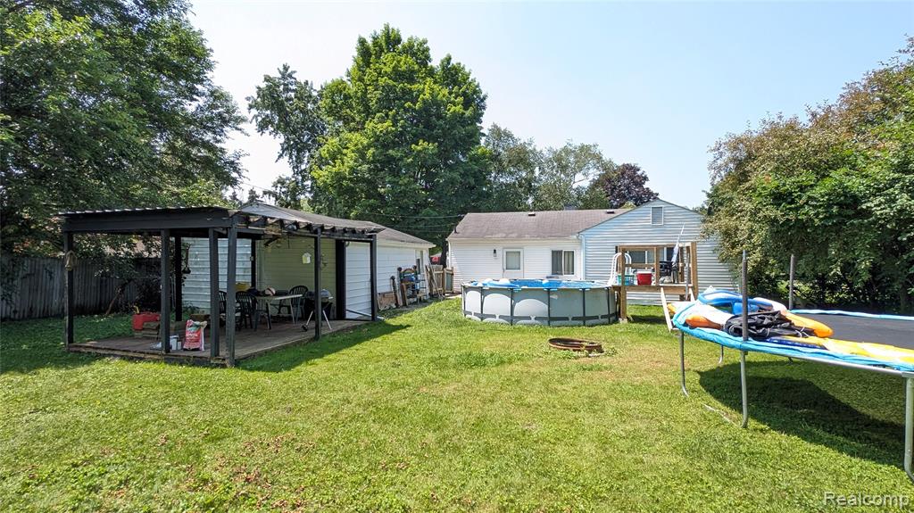 6085 Westdale Drive, Grand Blanc, MI 48439 — Photo 4