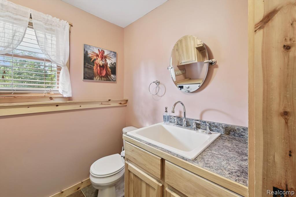 612 W Bath Road, Morrice, MI 48857 — Photo 25