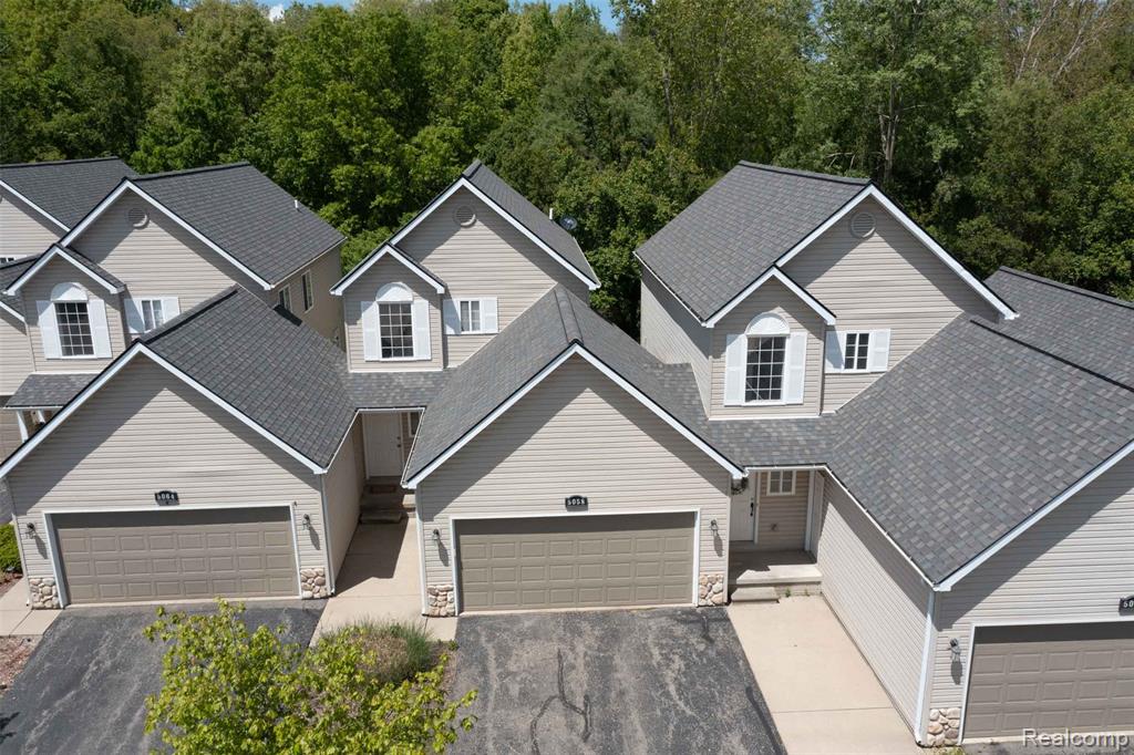 5058 Clintonville Pines Drive, Clarkston, MI — Photo 29