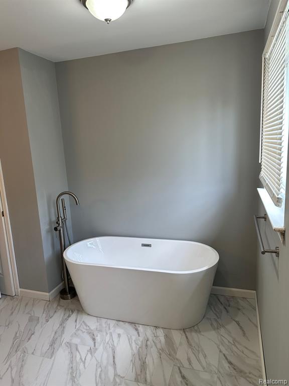 45851 CIDER MILL Road, Novi, MI — Photo 19