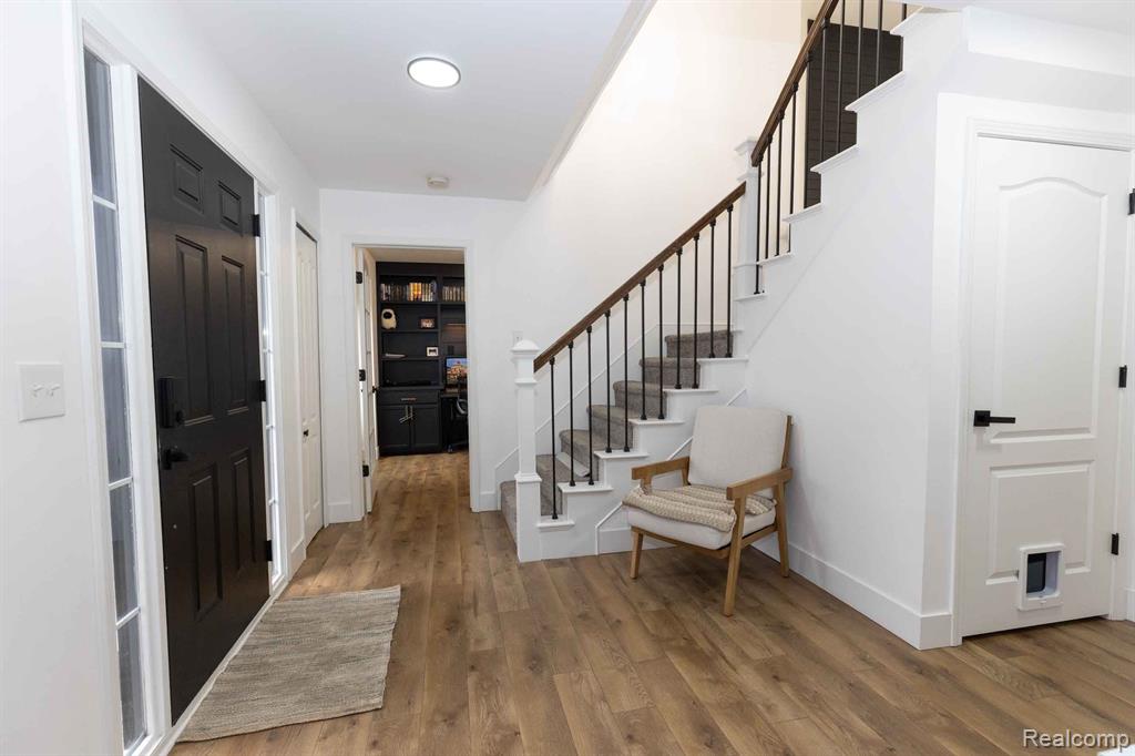 963 LANCASTER Street, Lapeer, MI 48446 — Photo 4
