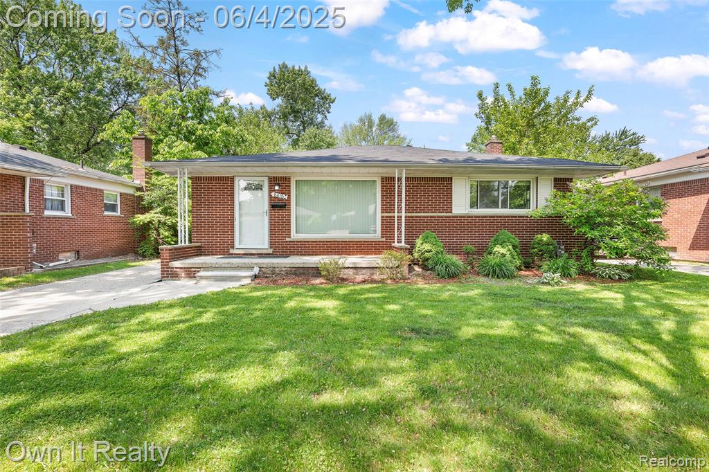 8415 N Evangeline Street, Dearborn Heights, MI 48127 — Photo 3
