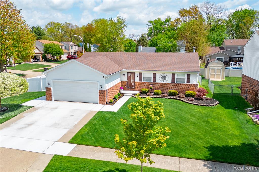 624 BEDFORD Drive, Westland, MI — Photo 29