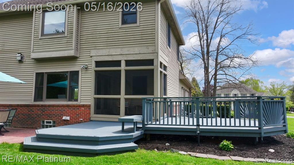 5043 Oak Bluff Court, Howell, MI 48843 — Photo 36