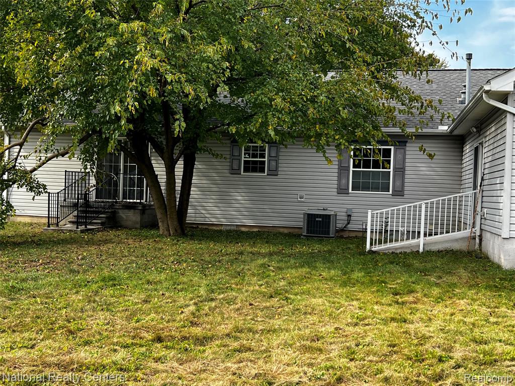 8015 Syracuse Street, Taylor, MI 48180 — Photo 33