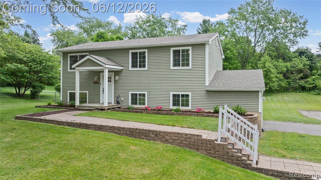 2904 Sun Terrace Drive, Hartland, MI 48353 — Photo 2