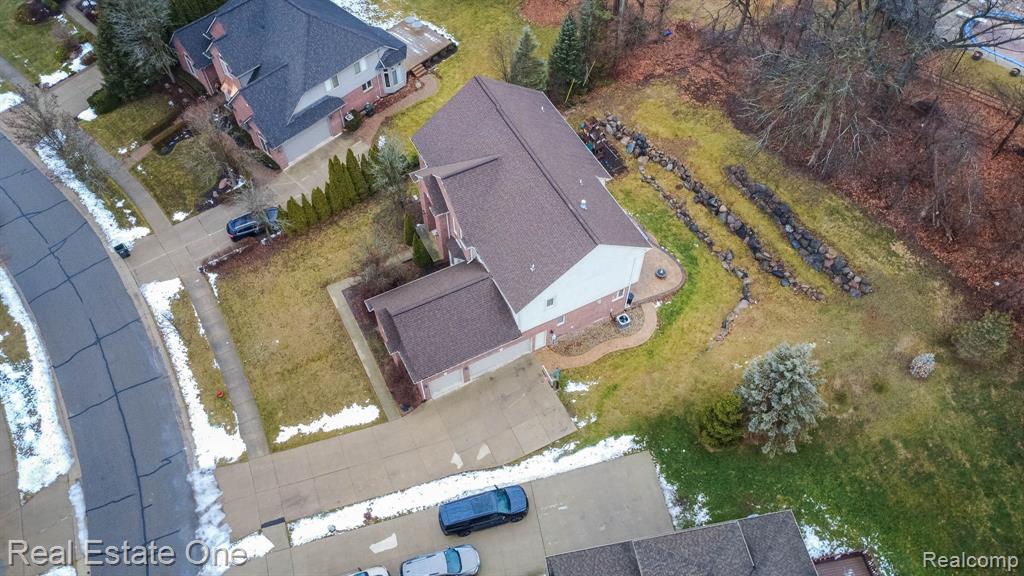 6536 Chatham Circle, Rochester Hills, MI 48306 — Photo 69