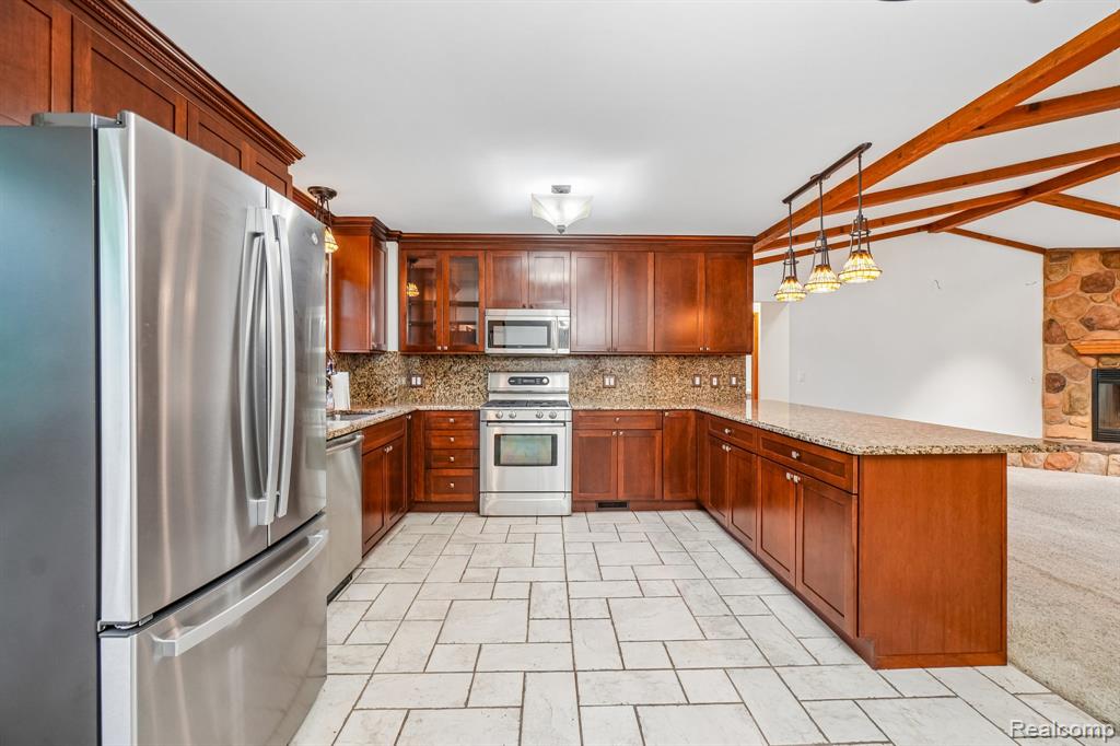1397 Flamingo Street, Wixom, MI 48393 — Photo 12