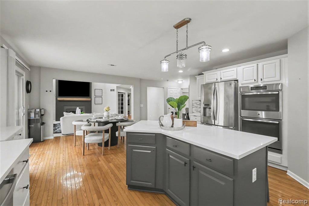 41240 Clermont Avenue, Novi, MI — Photo 31