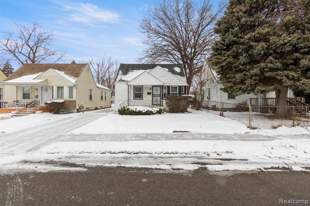 3112 S BASSETT Street, Detroit, MI 48217 — Photo 2
