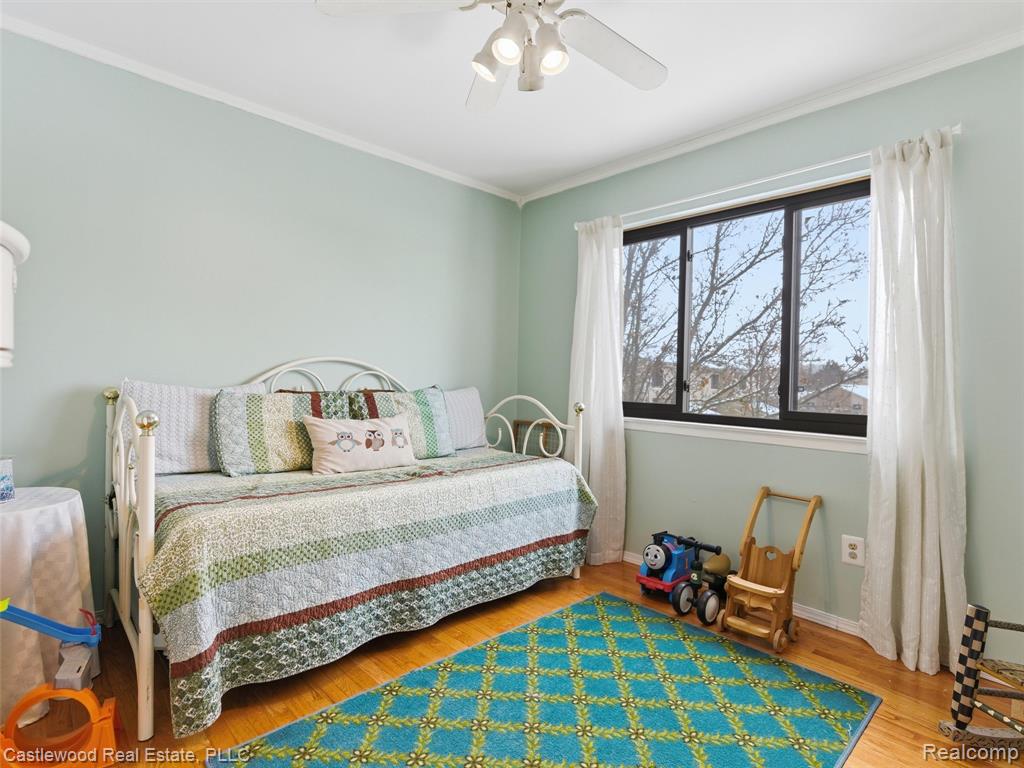 5868 Shore Court, Clarkston, MI — Photo 26