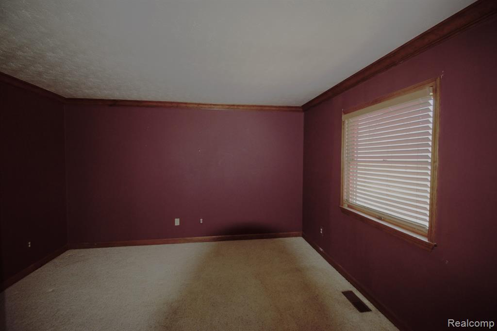 23049 27 MILE Road, Ray, MI — Photo 22