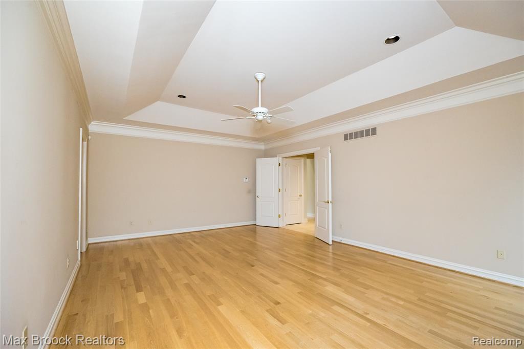 52221 Chickadee, Shelby Twp, MI 48315 — Photo 40
