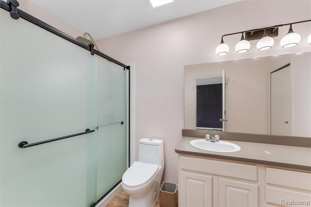 7609 Woodward Avenue, Detroit, MI 48202 — Photo 18