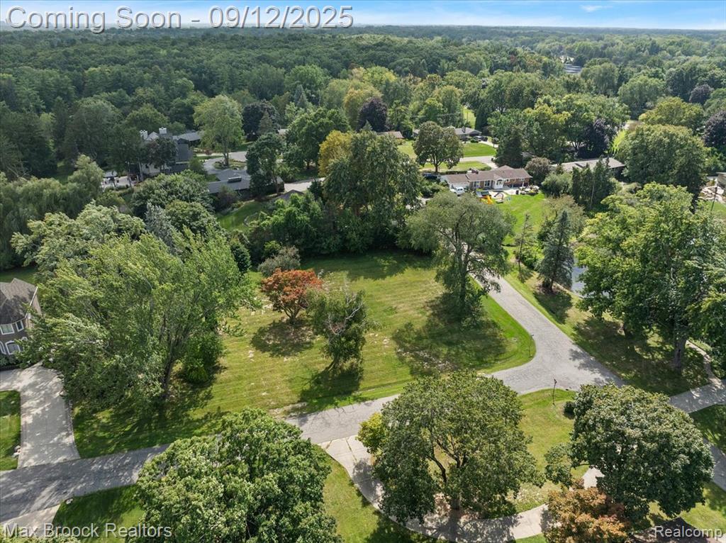 1027 Joanne Court, Bloomfield Hills, MI 48302 — Photo 5