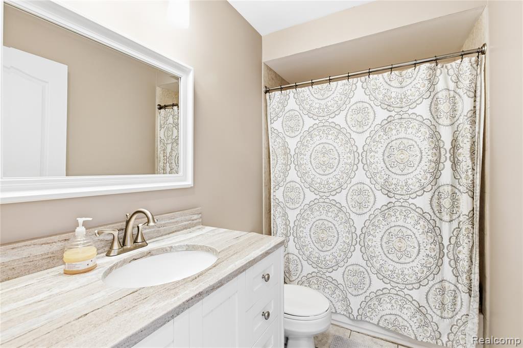 4907 Camelot Drive, Kimball, MI — Photo 19