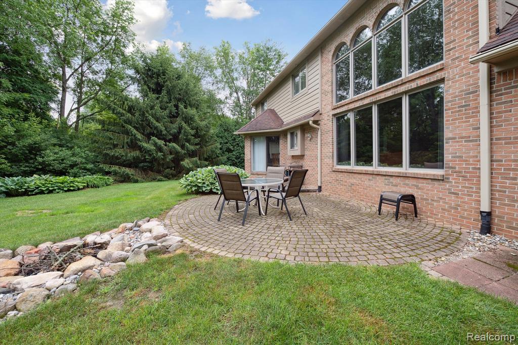 5993 Rosewood Parkway, White Lake, MI 48383 — Photo 35