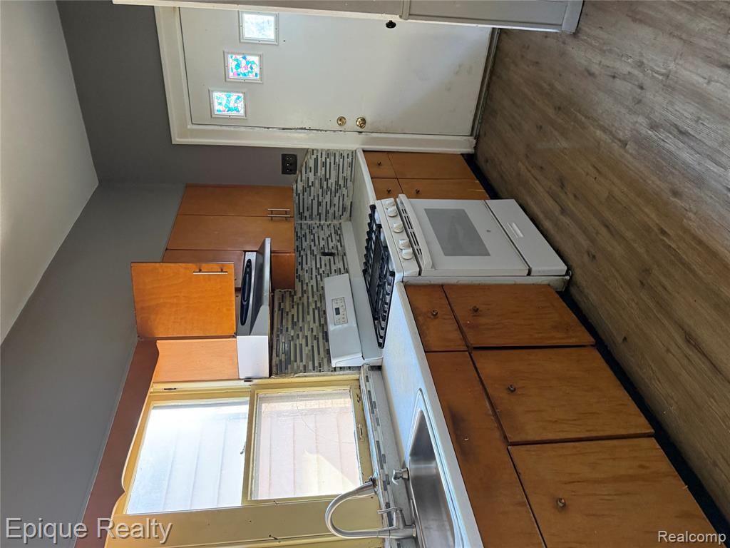 8055 Gartner Street, Detroit, MI 48209 — Photo 5