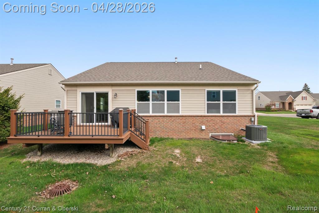 1091 Paddock Drive, South Lyon, MI 48178 — Photo 62