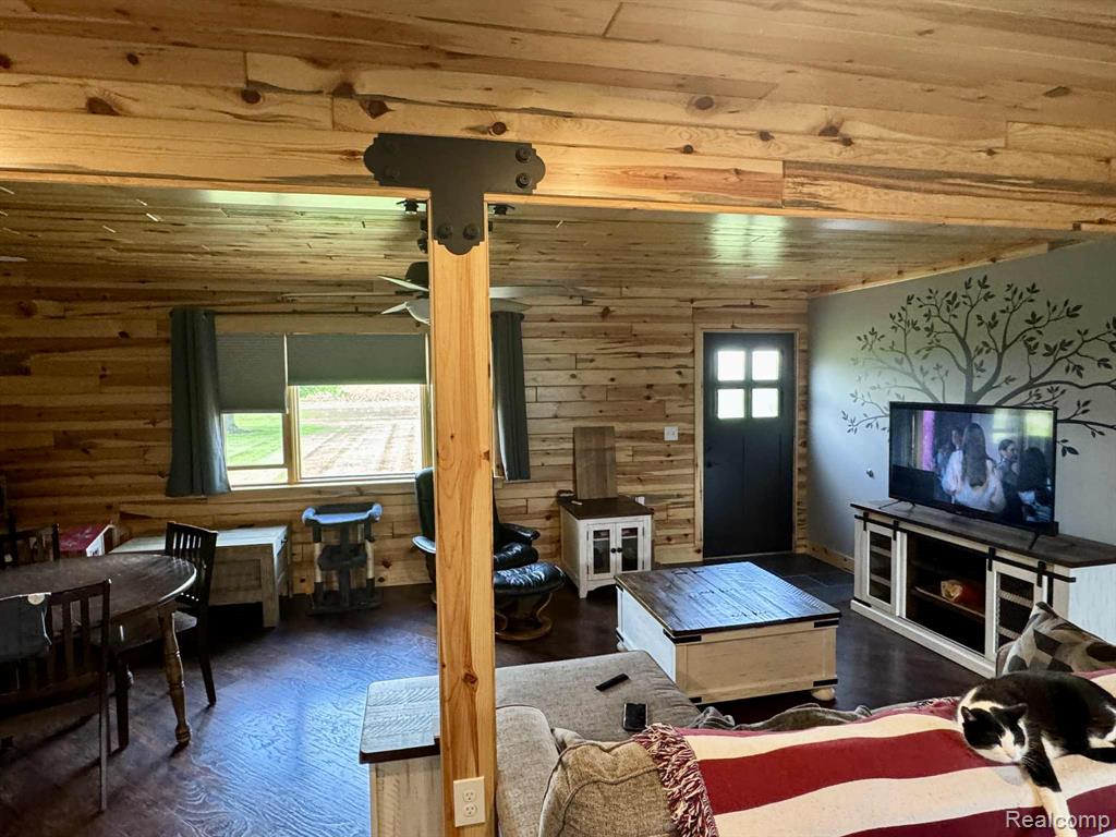 2635 Applegate Road, Marlette, MI 48453 — Photo 5