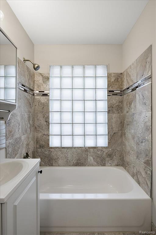 852 Cambridge Road, Berkley, MI 48072 — Photo 24