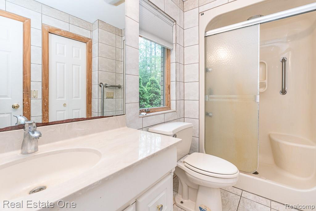 2670 Spring Grove Drive, Brighton, MI 48114 — Photo 18