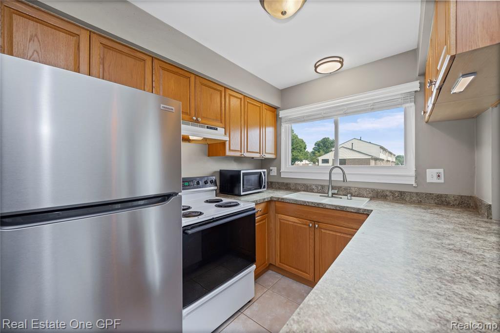 48558 Sugarbush, Chesterfield, MI 48047 — Photo 12
