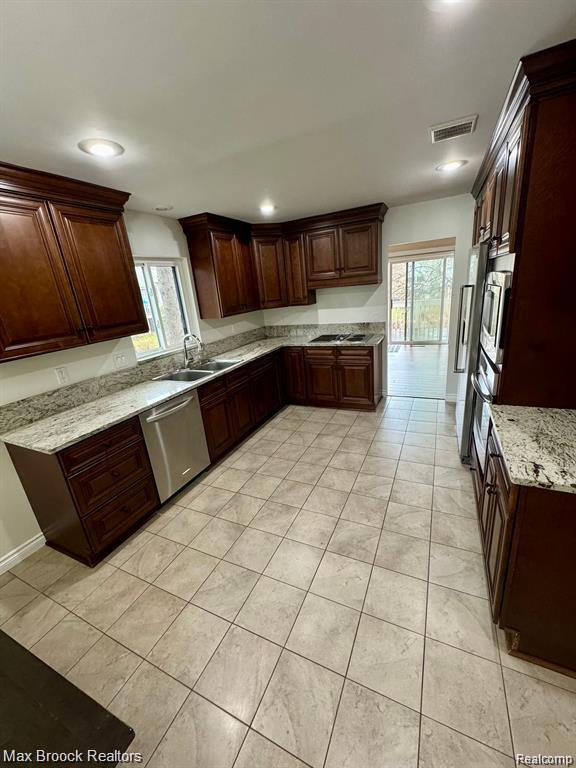 7146 PEBBLE PARK Drive, West Bloomfield, MI — Photo 9