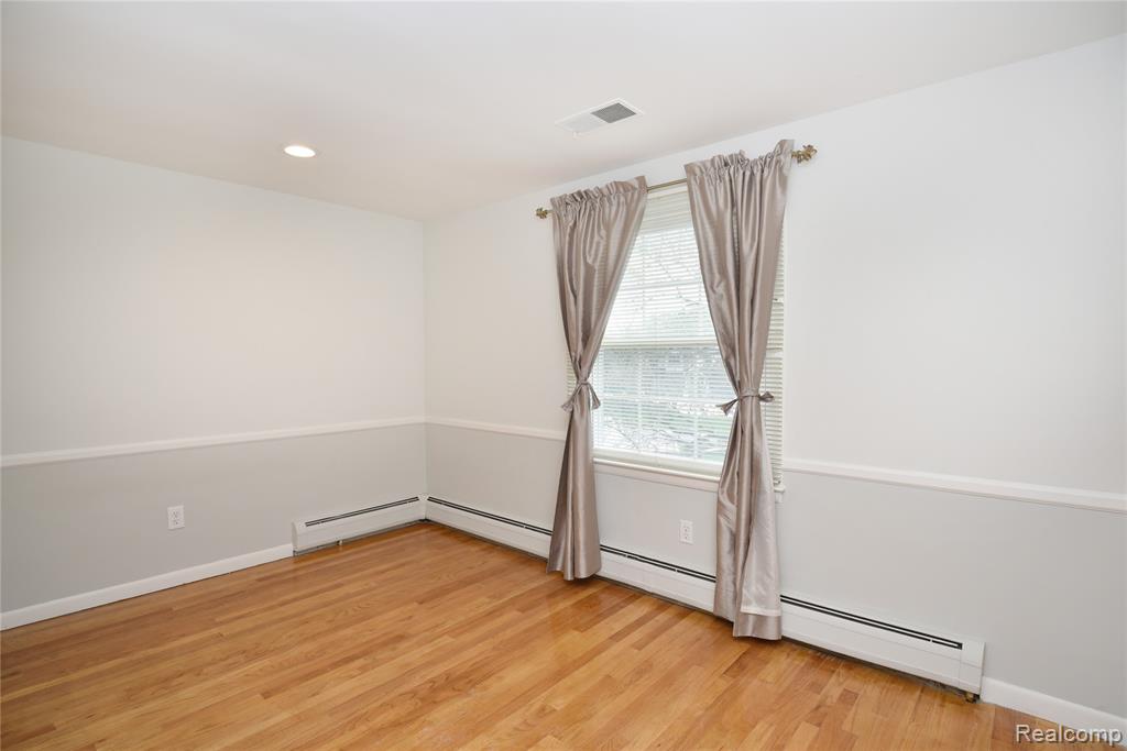 Kingsgate Way_36.JPG
