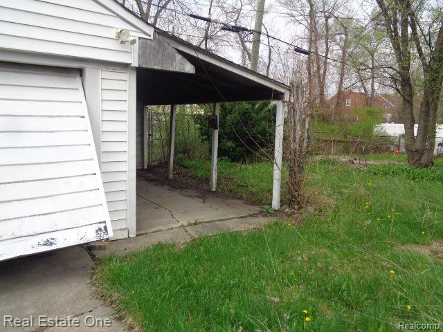 18927 Stansbury Street, Detroit, MI 48235 — Photo 14
