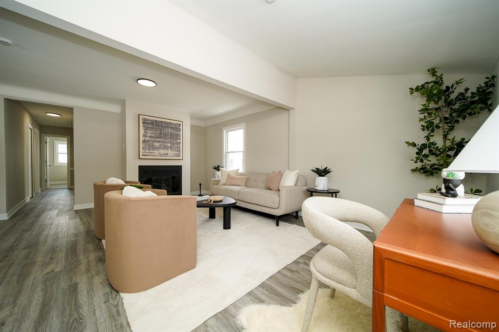 19348 Woodcrest Street, Harper Woods, MI 48225 — Photo 13