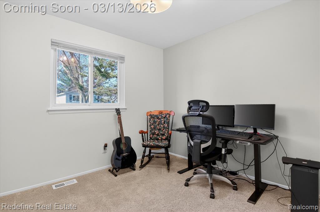 2236 Mentone Street, Wolverine Lake, MI 48390 — Photo 15