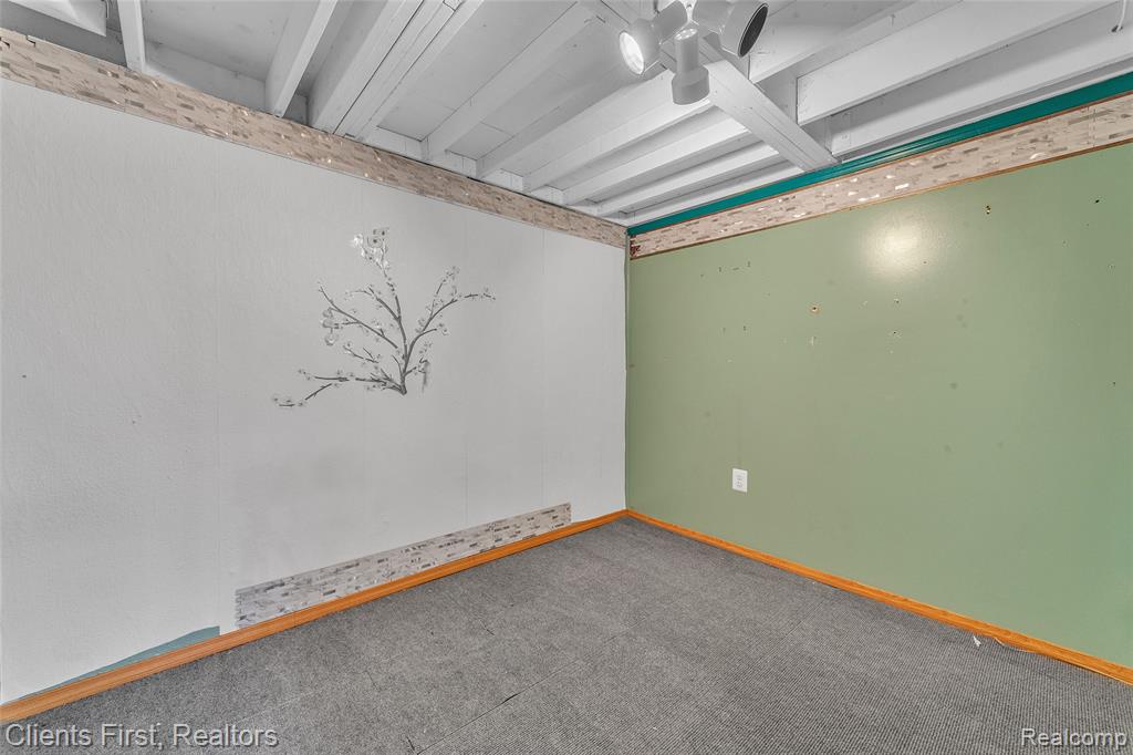 41527 Hamlin Street, Belleville, MI 48111 — Photo 24